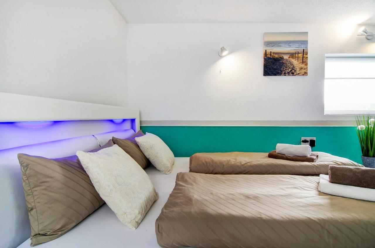 Spawo Mit Sauna Und Whirpool Pfullendorf Buitenkant foto